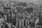 格力地產(chǎn)：退出房地產(chǎn)開發(fā)，收購珠海免稅集團