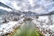 冬季的飛雪游戲，那個免費的時代，冬日游戲，從傳統(tǒng)到現(xiàn)代，共享飛雪的游戲