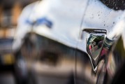 汽車(chē)電子手剎如何解除？解除電子手剎的步驟和注意事項(xiàng)有哪些？