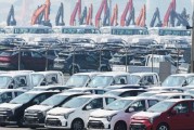 特朗普考慮對進口汽車和零部件設置25%關(guān)稅豁免條款