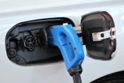 歐陽(yáng)明高發(fā)布“硫化物為主體電解質(zhì)的轎車全固態(tài)電池技術(shù)路線”