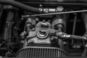 探索舊車插件網(wǎng)站，為愛車注入新活力