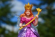 公主的自由，公主的自由，一個(gè)視角