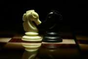 讓孩子們?cè)谧杂捎螒蛑信囵B(yǎng)思維與耐心——探索象棋游戲小游戲的無限可能，探索象棋游戲，培養(yǎng)孩子思維與耐心的游戲世界