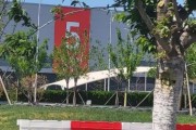 4月交付超2.8萬輛！實(shí)探小米汽車工廠！銷售：訂單大增，交付周期拉長至45周！