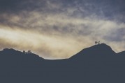 夢(mèng)魘之影，電梯下墜的奇幻之旅，夢(mèng)魘之影，電梯下墜的奇幻之旅