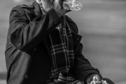 夢中的離別——當夢到去世的人再次離世，夢中的離別，與逝者再次離別的夢境探索