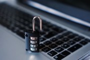 如何通過Google Analytics查詢網(wǎng)站流量？，一鍵掌握Google Analytics網(wǎng)站流量數(shù)據(jù)，提高運營效率
