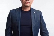全國政協(xié)委員、京東集團(tuán)曹鵬：夯實(shí)數(shù)字技術(shù)基座，以新質(zhì)生產(chǎn)力助力實(shí)體產(chǎn)業(yè)發(fā)展