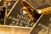 金價首破2500美元大關(guān)，14只黃金概念股業(yè)績均超億元