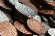 如何通過紙黃金投資特點(diǎn)進(jìn)行市場分析？這種分析方法有哪些實(shí)際應(yīng)用？