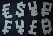 國際金融協會預計熊貓債將繼續(xù)大幅增長，其余額已超日本武士債