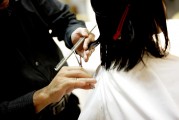 女人夢(mèng)到發(fā)工資的寓意與解析