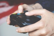 Csgo: 免費(fèi)游戲的世界，免費(fèi)游戲，從CSGO到Dota 2，這個(gè)全球最受歡迎的電子競(jìng)技項(xiàng)目是如何形成的?