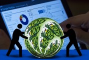 可口可樂裝瓶漲2.12% 股價(jià)突破1400美元大關(guān)