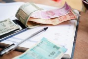 偉能集團(tuán)(01608)發(fā)布中期業(yè)績，股東應(yīng)占虧損1.39億港元 同比減少57.71%