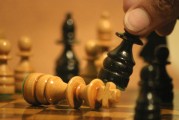 破解免費(fèi)游戲的利弊，揭露免費(fèi)游戲背后的秘密，可能的負(fù)面影響和優(yōu)點