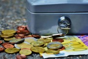 紙黃金網(wǎng)提供的黃金投資價(jià)值圖如何？這種投資價(jià)值對(duì)投資者有何參考價(jià)值？