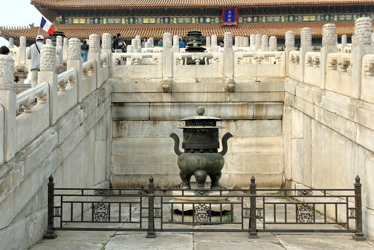夢到墓地，解讀夢境中的預兆與深層含義