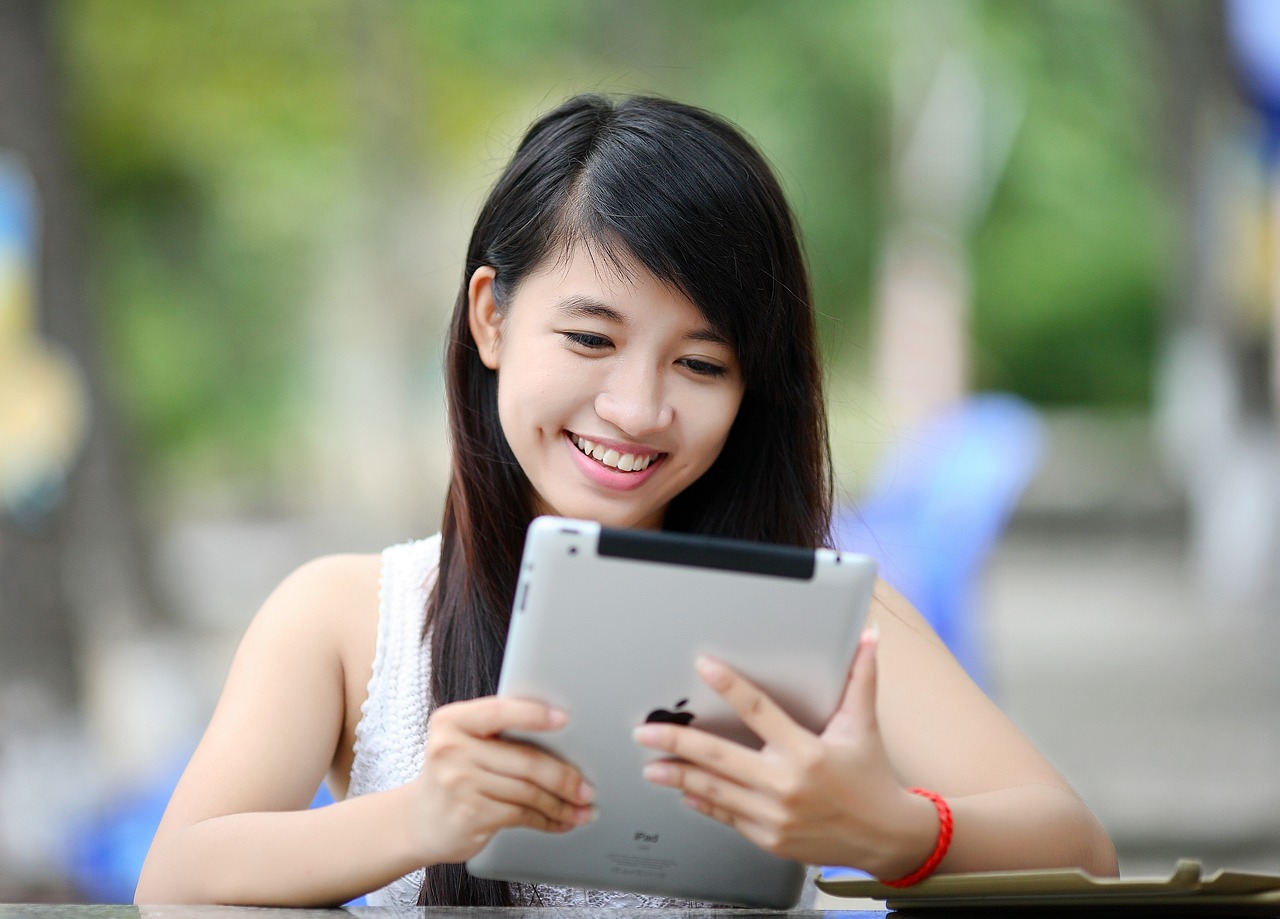 iPad多人游戲的無(wú)限可能，免費(fèi)與付費(fèi)的交融