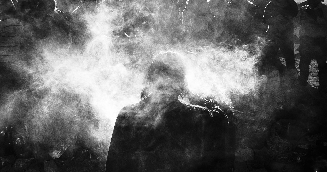 夢到抬死人，一場深邃的心理探索