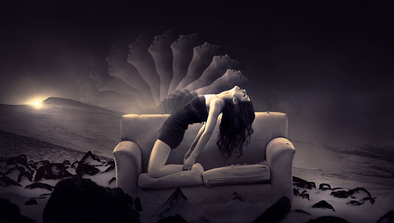 夢(mèng)中奇景，窺探他人接吻的神秘之夢(mèng)