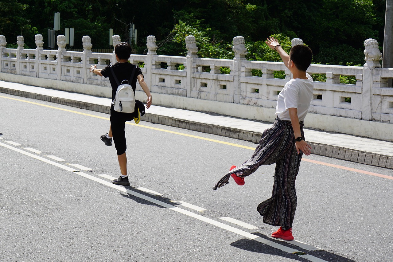 滑板游戲——一場(chǎng)無(wú)盡的夏日狂歡！