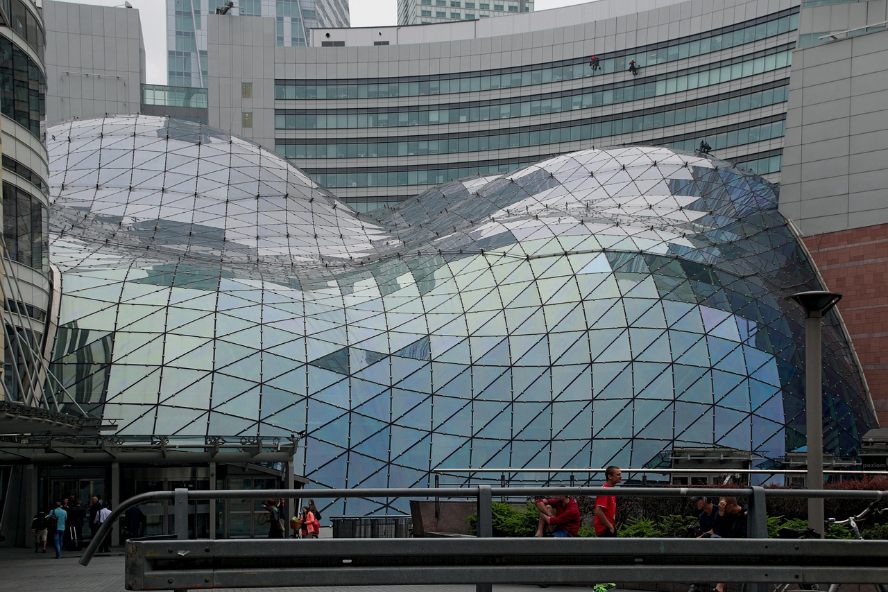 北京，作為中國的首都和國際大都市，擁有一流的科技、文化和教育等資源。在搜索引擎優(yōu)化（SEO）領(lǐng)域中，百度等搜索引擎會根據(jù)其網(wǎng)頁的相關(guān)性和重要性來計(jì)算網(wǎng)頁的權(quán)重。那么，百度網(wǎng)站權(quán)重如何計(jì)算呢？