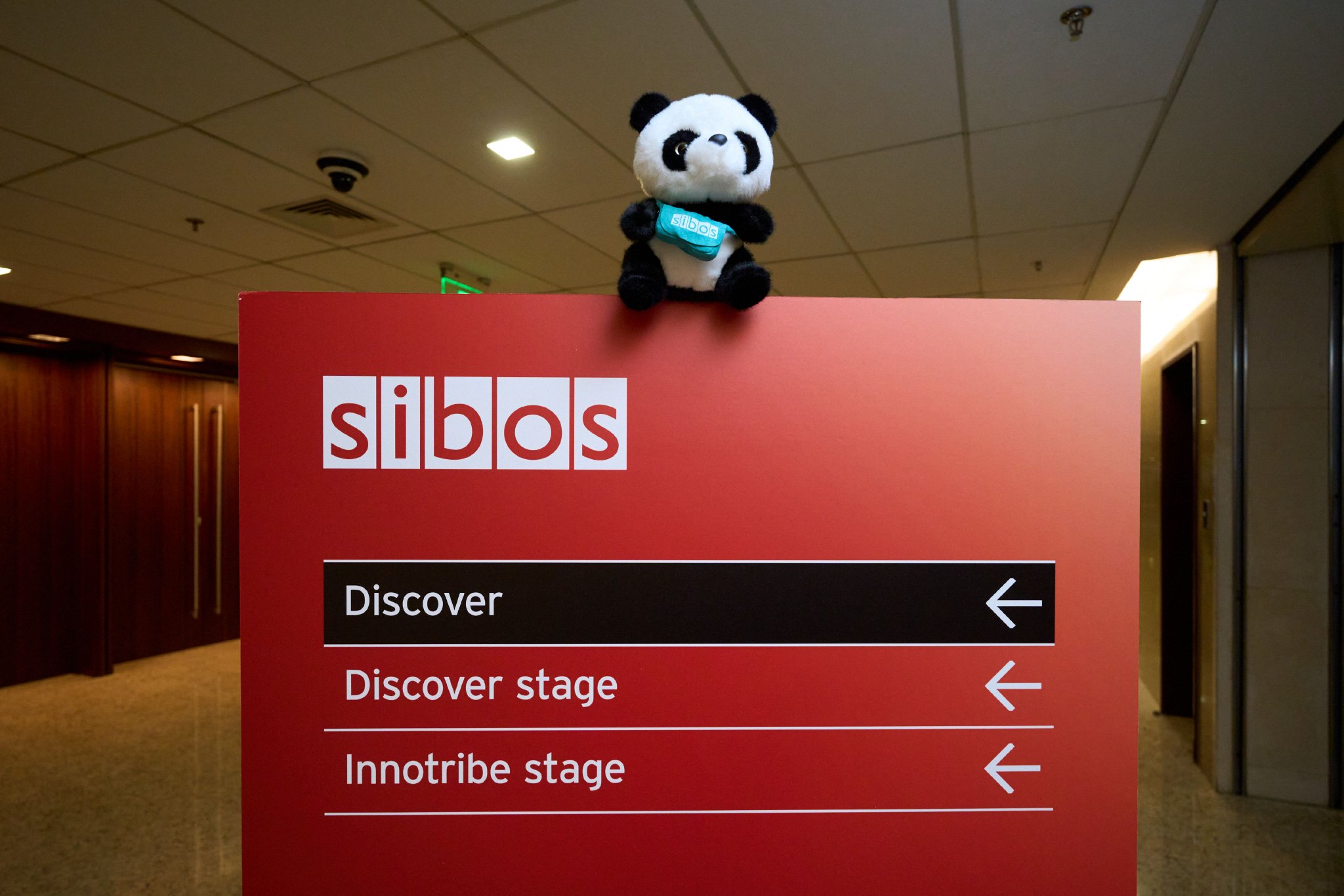 “打卡”Sibos2024年會：中外金融機(jī)構(gòu)交流商談氛圍濃