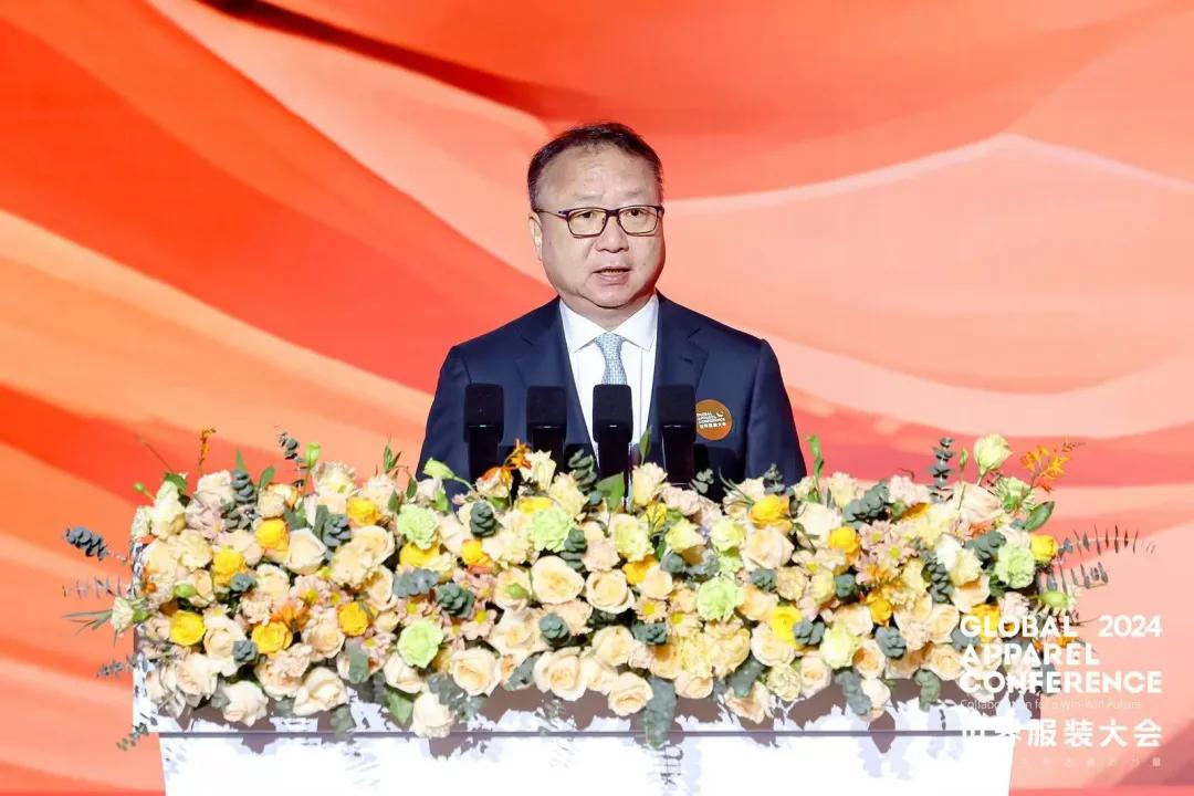 “融和”20個(gè)國(guó)家和地區(qū)服裝精英，2024世界服裝大會(huì)在東莞虎門(mén)開(kāi)幕！