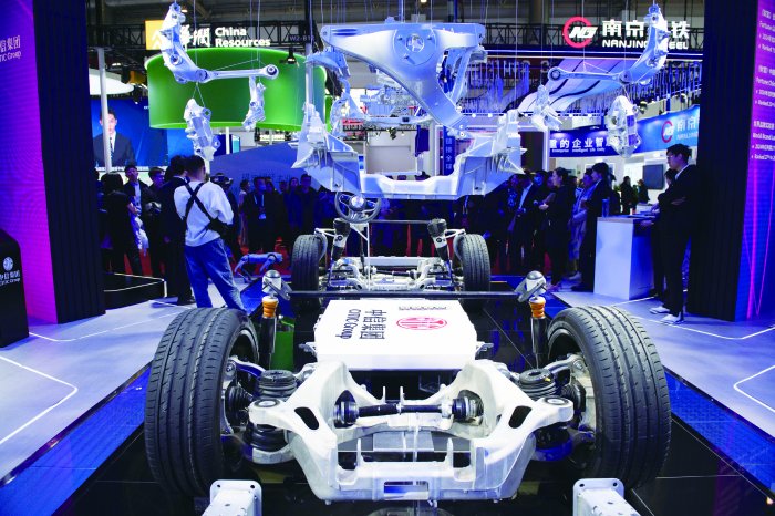 智能化、品牌化、低碳化 汽車業(yè)以“鏈”為媒謀轉(zhuǎn)型