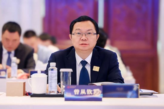 五糧液董事長曾從欽：白酒產(chǎn)業(yè)發(fā)展不容易、不平坦，但增長動力與發(fā)展韌性良好