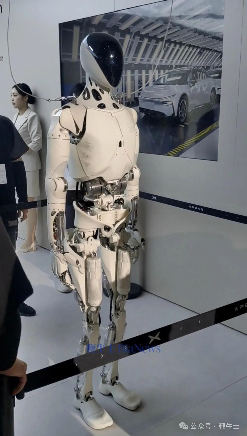 上海車展「車?！贡P點(diǎn)：小鵬機(jī)器人吸睛，比亞迪派出悟空